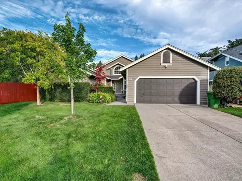 Exterior - 220 Mendelssohn Ct, Cotati, CA 94931 photo 20 of 21