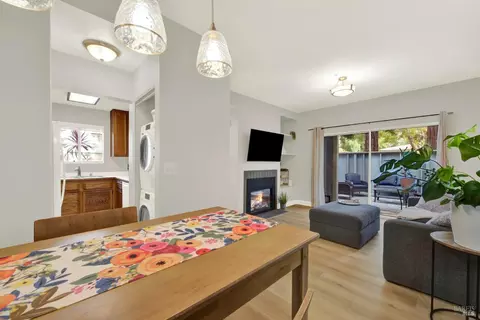 Dining - 4655 Melody Dr #A, Concord, CA 94521 photo 2 of 2