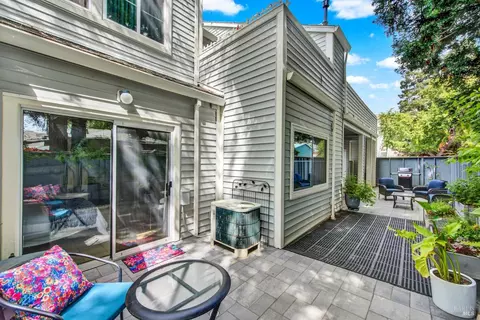 Exterior - 4655 Melody Dr #A, Concord, CA 94521 photo 6 of 8