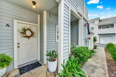 Exterior - 4655 Melody Dr #A, Concord, CA 94521 photo 3 of 8