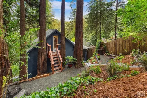 21500 Rio Vista Ter, Monte Rio, CA 95462