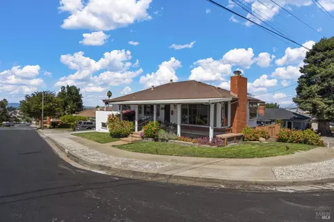 1124 Mahoney St, Rodeo, CA 94572