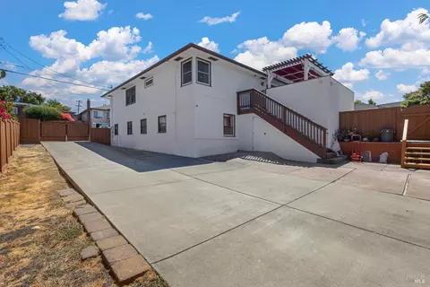 1124 Mahoney St, Rodeo, CA 94572 photo 38