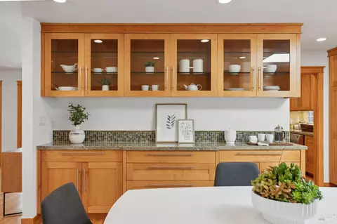 Dining - 112 Bothin Rd, Fairfax, CA 94930 photo 2 of 2