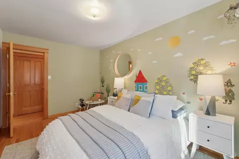 Bedroom - 112 Bothin Rd, Fairfax, CA 94930 photo 4 of 8