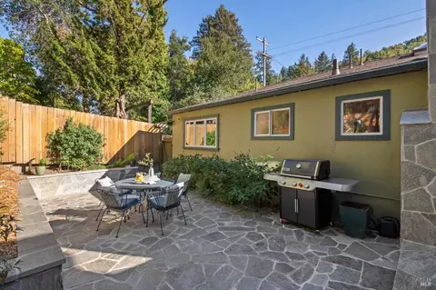 Exterior - 112 Bothin Rd, Fairfax, CA 94930 photo 10 of 19