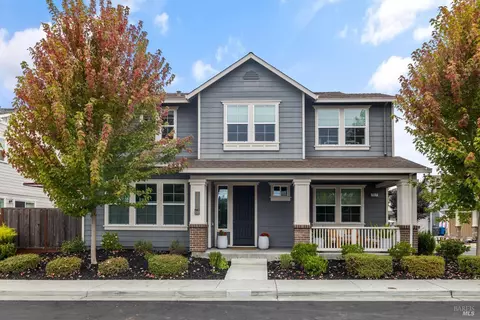 7517 Windward Dr, Rohnert Park, CA 94928