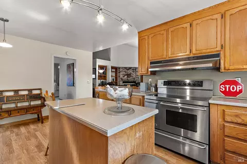 Kitchen - 100 Shoreline Pl, Vallejo, CA 94591 photo 4 of 4