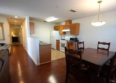 Dining - 31 Crissy Pl, Novato, CA 94949 photo 1 of 2