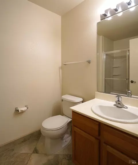 Bath - 31 Crissy Pl, Novato, CA 94949 photo 2 of 2