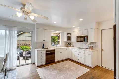 Kitchen - 152 Temelec Cir, Sonoma, CA 95476 photo 1 of 4