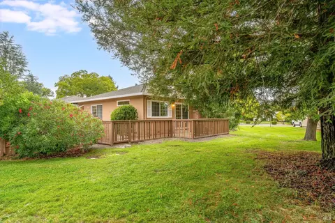 Exterior - 152 Temelec Cir, Sonoma, CA 95476 photo 9 of 10