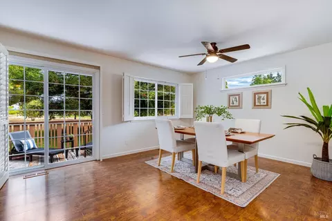 Dining - 152 Temelec Cir, Sonoma, CA 95476 photo 1 of 2