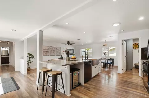 1005 Larkin Way, Napa, CA 94558 photo 9