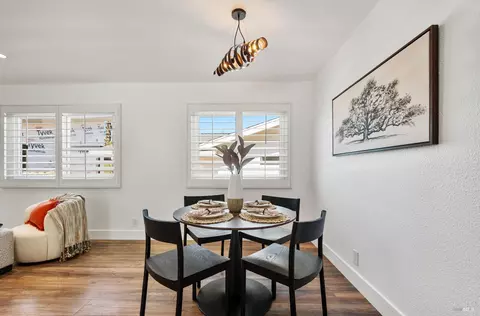 1005 Larkin Way, Napa, CA 94558 photo 14