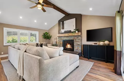 1005 Larkin Way, Napa, CA 94558 photo 6