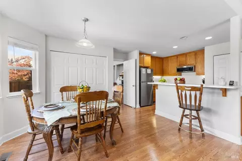 Dining - 845 Starr Cir, Windsor, CA 95492 photo 1 of 1
