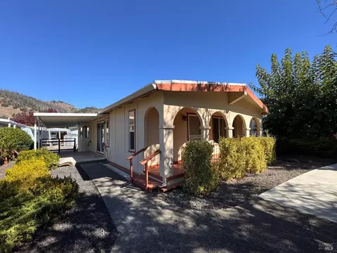 48 Shadyleaf Ct, Santa Rosa, CA 95409