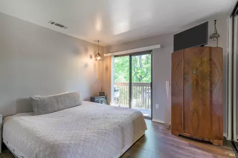 Bedroom - 2398 Walters Way #6, Concord, CA 94520 photo 1 of 6