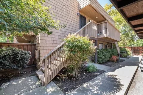Exterior - 2398 Walters Way #6, Concord, CA 94520 photo 2 of 15
