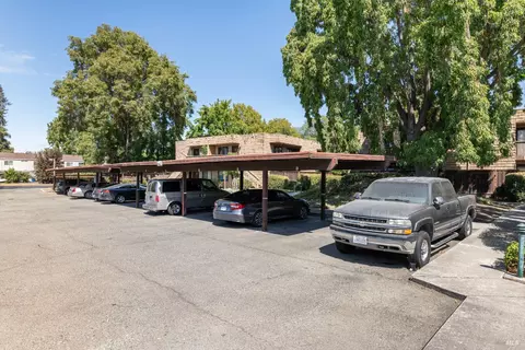 Exterior - 2398 Walters Way #6, Concord, CA 94520 photo 14 of 15