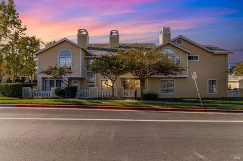 Exterior - 613 Devonwood, Hercules, CA 94547 photo 8 of 11