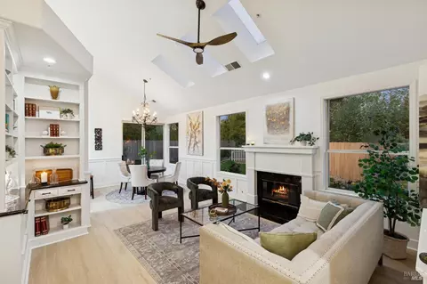 14 Wesley Ct, Napa, CA 94558 photo 2