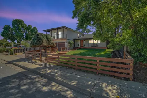 1132 Lochinvar Ave, Sunnyvale, CA 94087