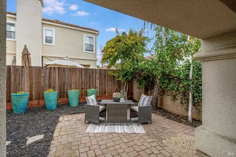 Exterior - 106 Camino Del Sol, Vallejo, CA 94591 photo 7 of 7