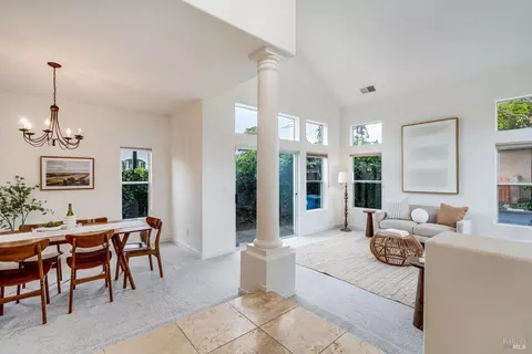 Dining - 106 Camino Del Sol, Vallejo, CA 94591 photo 2 of 5