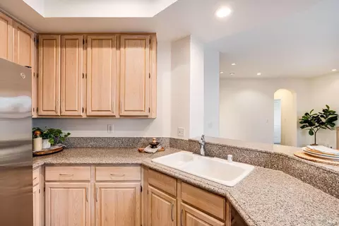Kitchen - 106 Camino Del Sol, Vallejo, CA 94591 photo 3 of 6