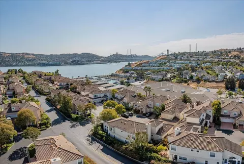 View/Area - 106 Camino Del Sol, Vallejo, CA 94591 photo 2 of 4