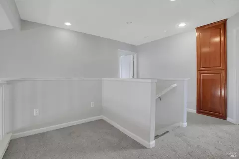 Entry Way - 1202 Andrea Way, Vallejo, CA 94591 photo 4 of 4