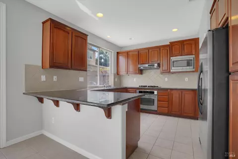 Kitchen - 1202 Andrea Way, Vallejo, CA 94591 photo 4 of 4
