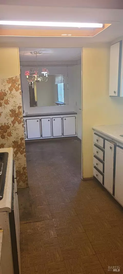 700 E Gobbi St #53, Ukiah, CA 95482 photo 5