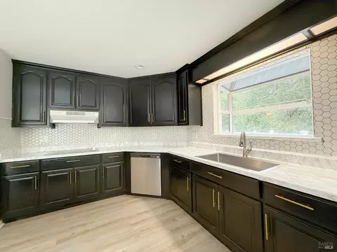 Kitchen - 3020 Primrose Dr, Willits, CA 95490 photo 1 of 3