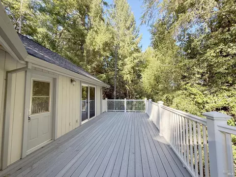 Exterior - 3020 Primrose Dr, Willits, CA 95490 photo 5 of 7