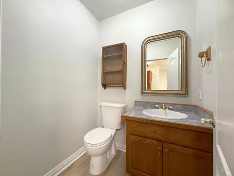 Bath - 3020 Primrose Dr, Willits, CA 95490 photo 4 of 4