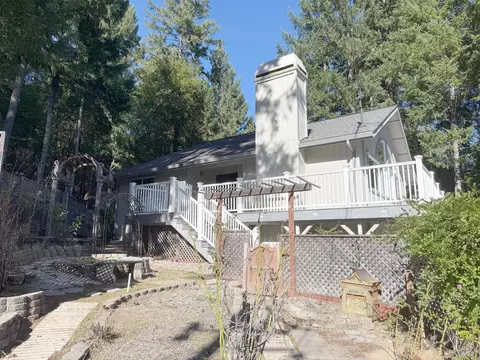 Exterior - 3020 Primrose Dr, Willits, CA 95490 photo 3 of 7