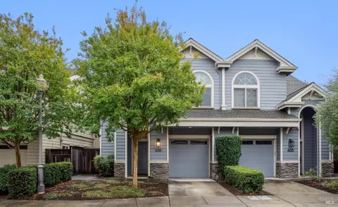 635 1st St W, Sonoma, CA 95476