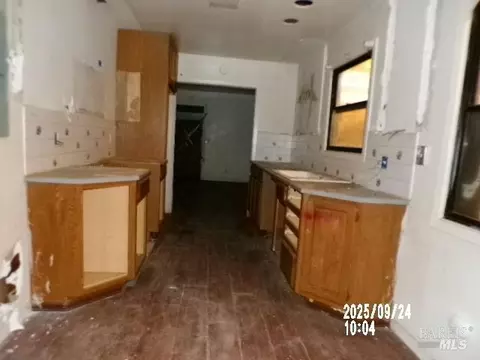 6874 Crump Ave, Nice, CA 95464 photo 4