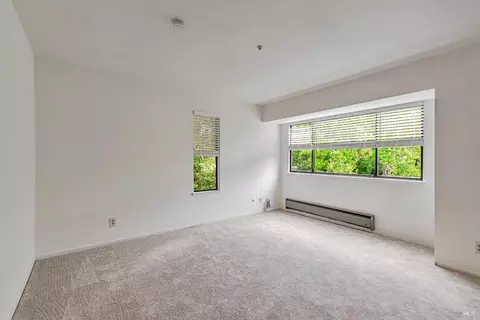Bedroom - 79 William St #L, Cotati, CA 94931 photo 3 of 3
