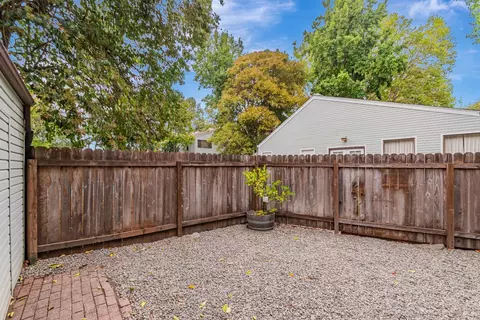 Exterior - 79 William St #L, Cotati, CA 94931 photo 2 of 4