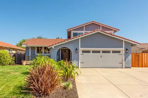 112 Rose Petal Ct, Petaluma, CA 94954