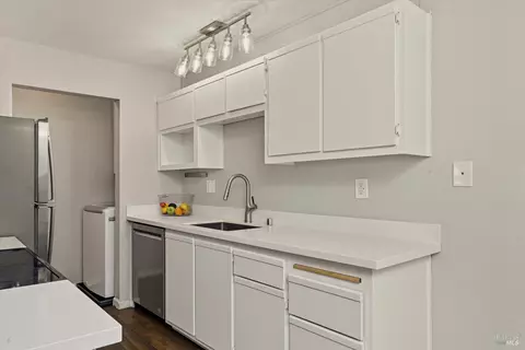 8201 Camino Colegio #122, Rohnert Park, CA 94928