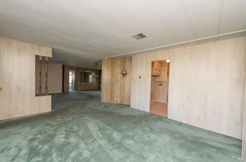 20 E Napa Dr, Petaluma, CA 94952 photo 12