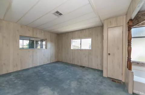 20 E Napa Dr, Petaluma, CA 94952 photo 15
