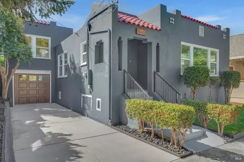 Exterior - 1646 Parker St, Berkeley, CA 94703 photo 4 of 10