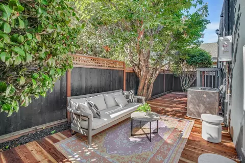 Exterior - 1646 Parker St, Berkeley, CA 94703 photo 8 of 10