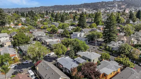 View/Area - 1646 Parker St, Berkeley, CA 94703 photo 1 of 4
